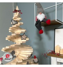 PUNTA A PIRAMIDE PER ALBERO IN LEGNO