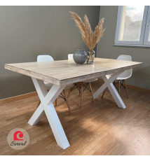 TAVOLO IN LEGNO MASSELLO CON GAMBE A "X" IN FERRO mod. EVA